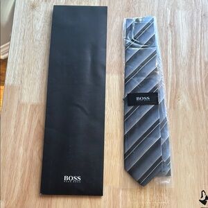 NWT Hugo Boss AG Black & Grey 7.5 cm Tie Men's w/ Original Box